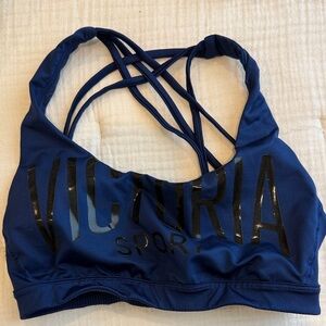 VS Strappy Sports Bra